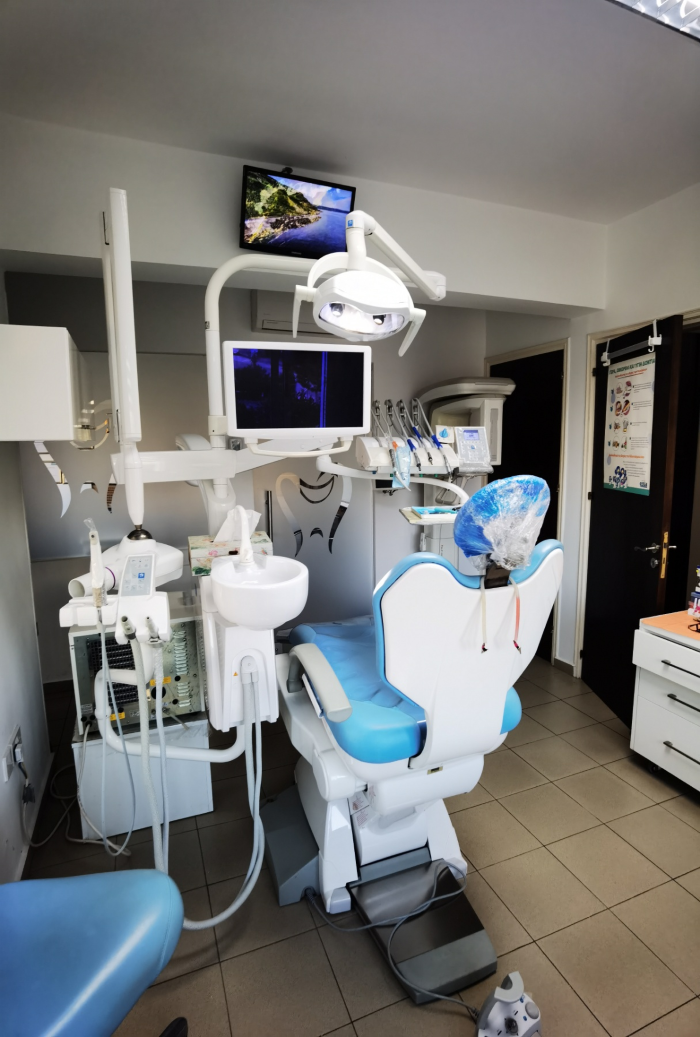 paphos smile art studio dental clinic